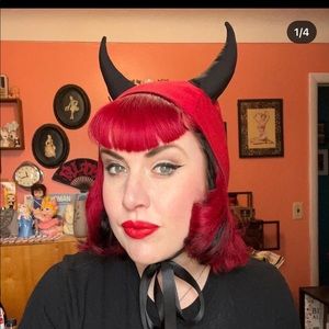 Red Devil Bonnet Black Horns costume
